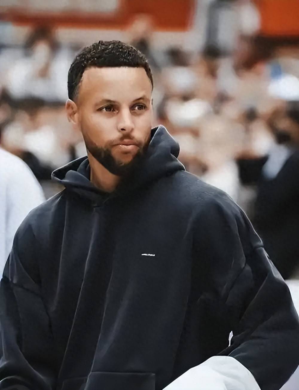 助跑滑步或 助跑滑步或